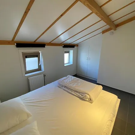 Cozy Fisherman's House With Garden, Cleaning Included *